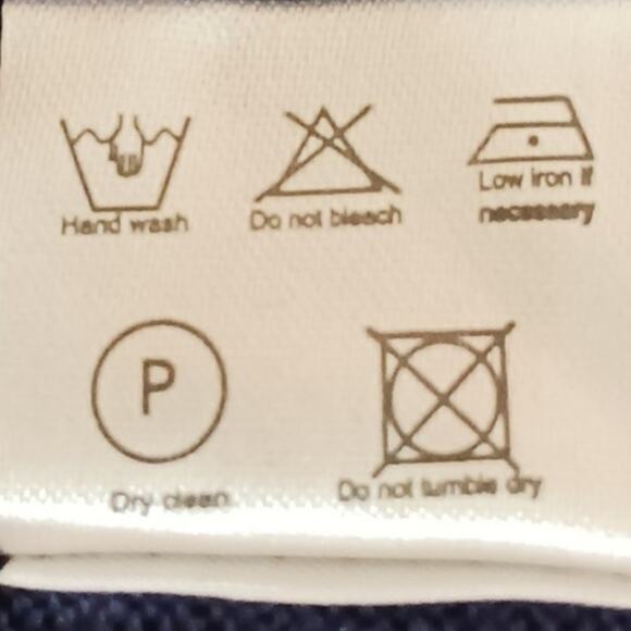 Duffield Lane Briggs Beaded Sweater Top Lightweight Small New - Picture 4 of 9